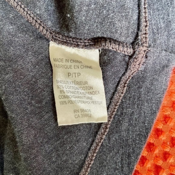 Theory Women’s Grey Black Ruffle Tank Top Sleeveless Pullover Slim Fit Grunge S - Picture 8 of 10